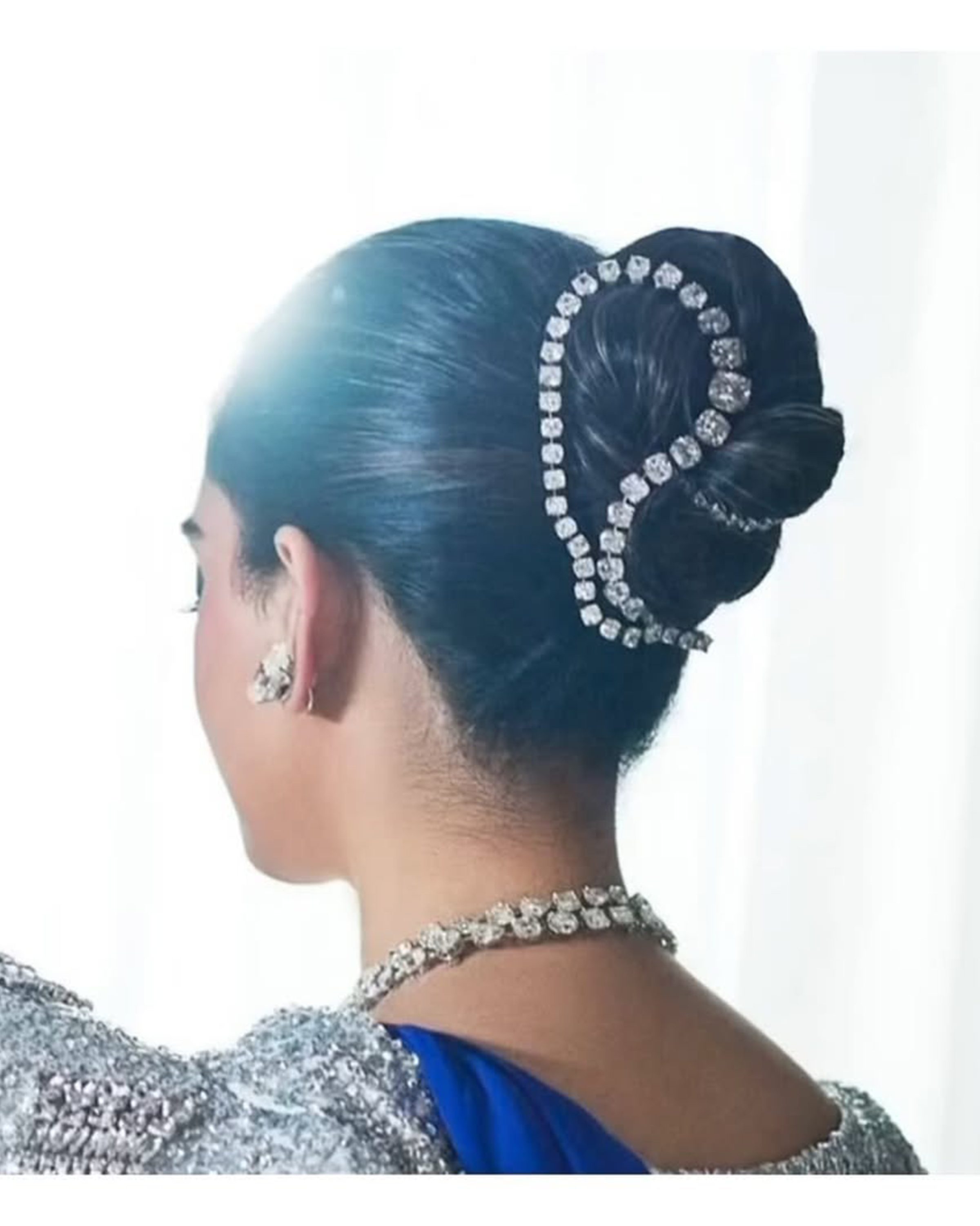 Isha Ambani in diamond headpiece at Anant Ambani's Sangeet