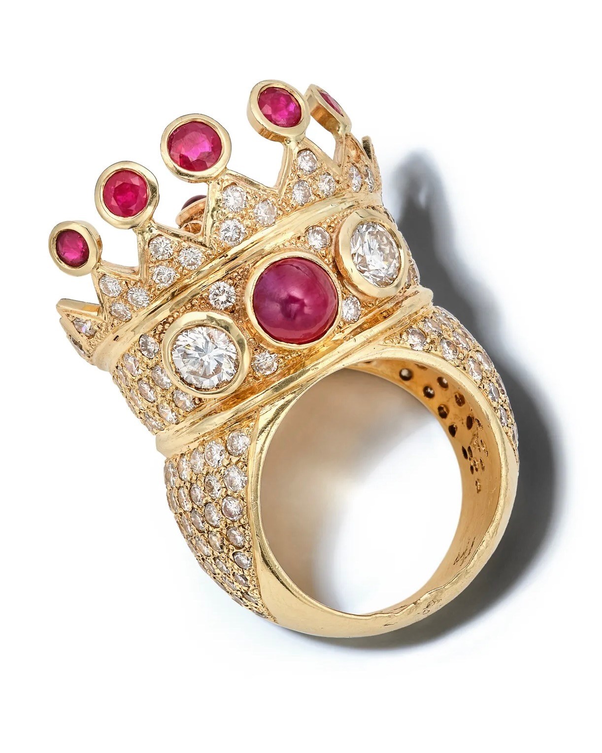 diamond pinky ring with crown design commissioned by Tupac Shakur