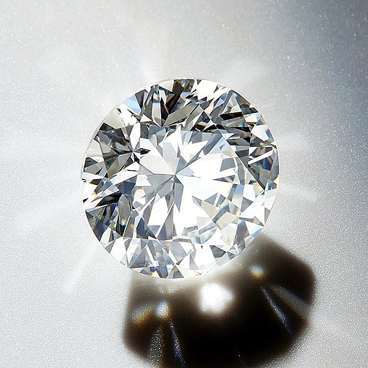 Round brilliant diamond