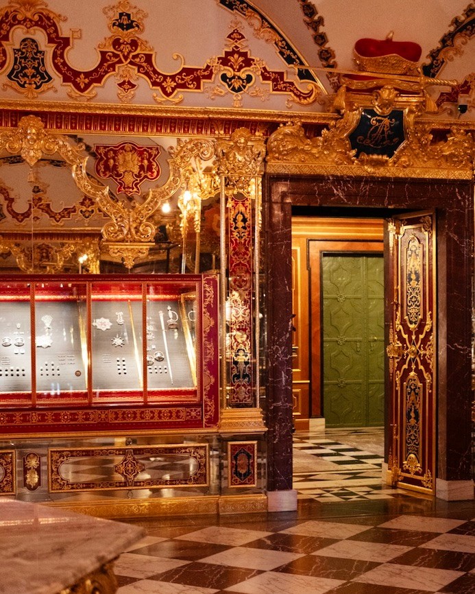 Dresden Green Diamond Interior view of the historic Green Vault inside Dresden Castle.(Photographed by Benjamin Bouchet for Only Natural Diamonds)