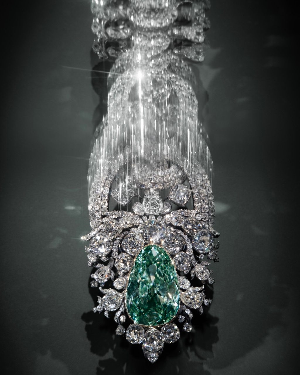 The Dresden Green Diamond in a hat ornament, adorned with 411 additional natural colorless diamonds made in 1768. (Photographed by Benjamin Bouchet for Only Natural Diamonds)