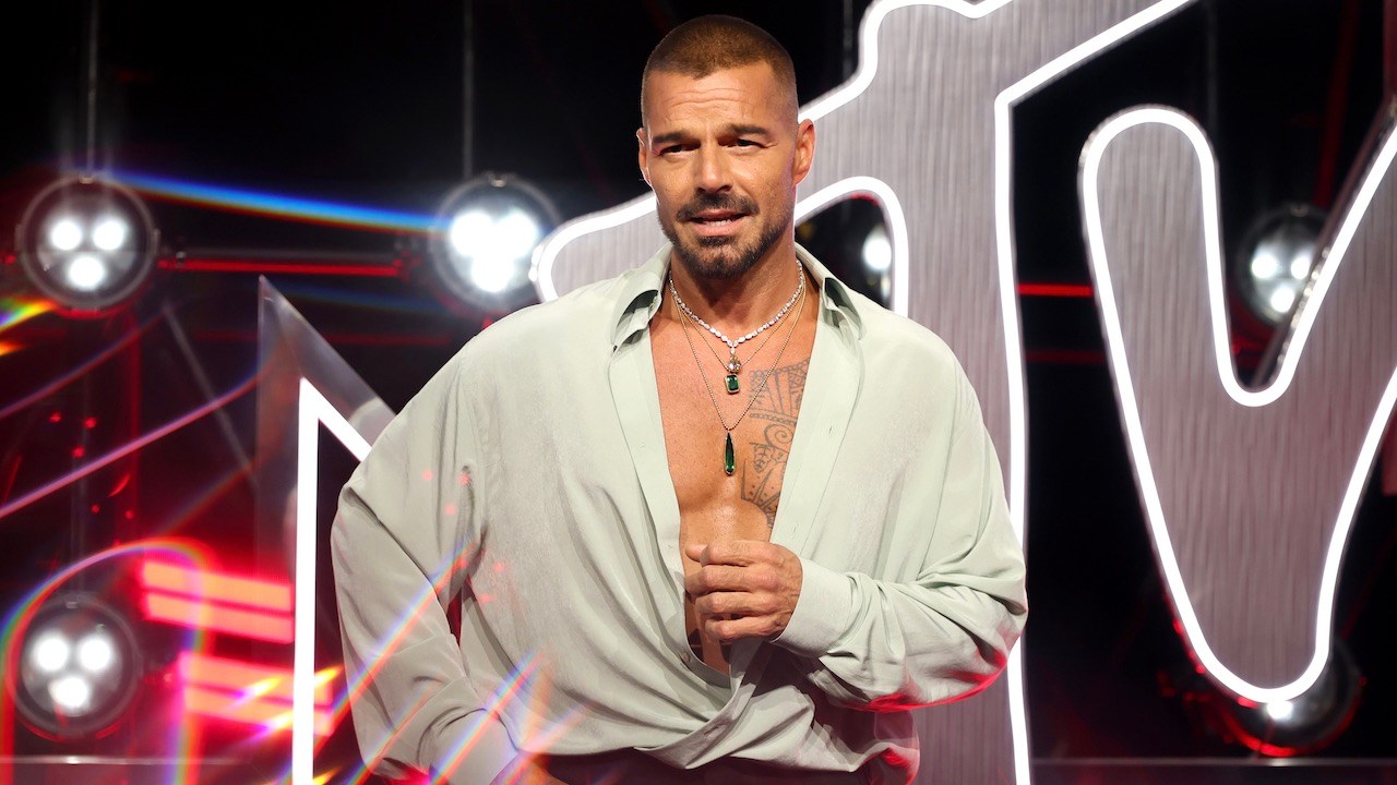 Ricky Martin Wore Rahaminov Diamonds to the 2025 MTV VMAs