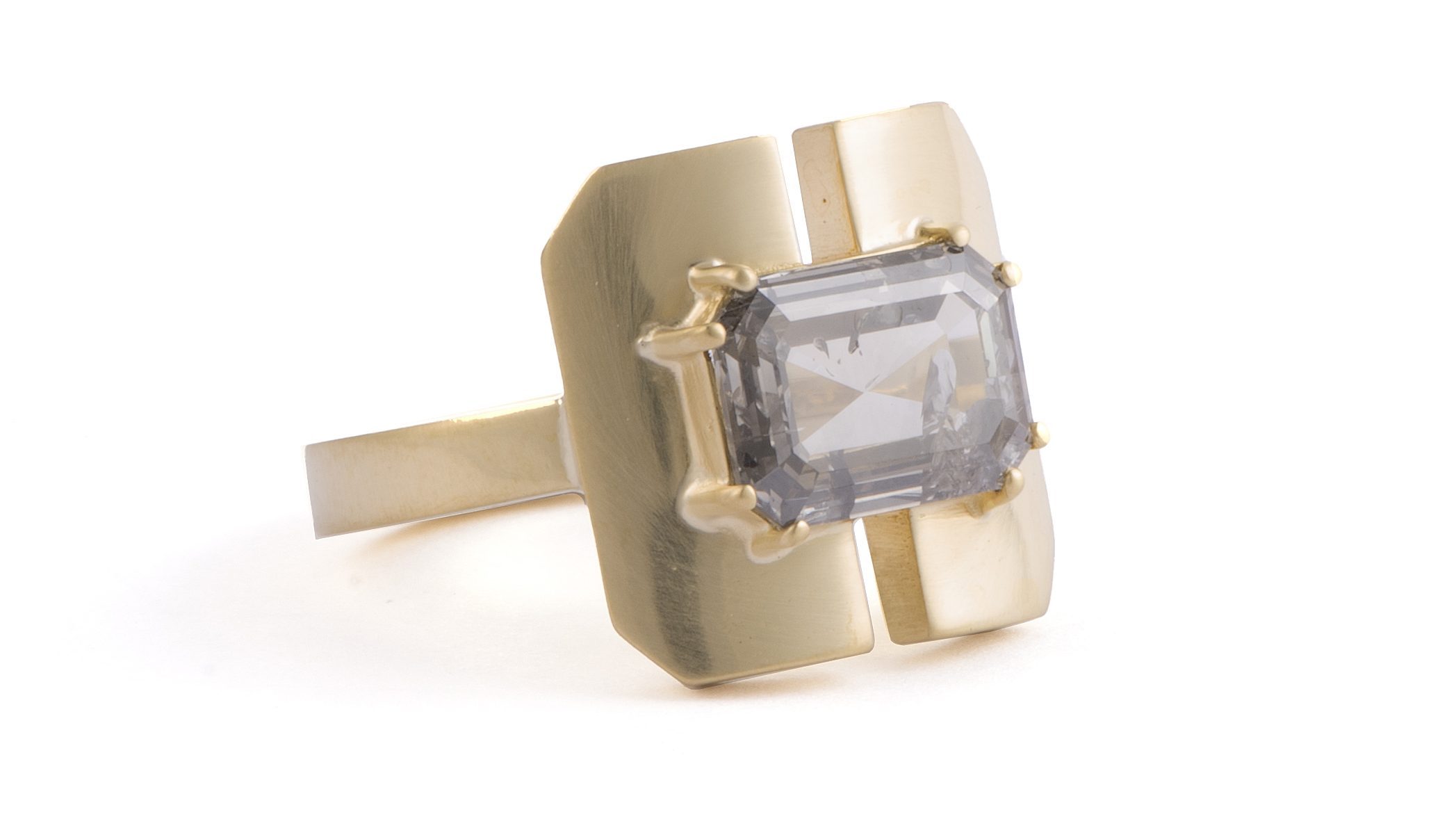 gray diamond ring