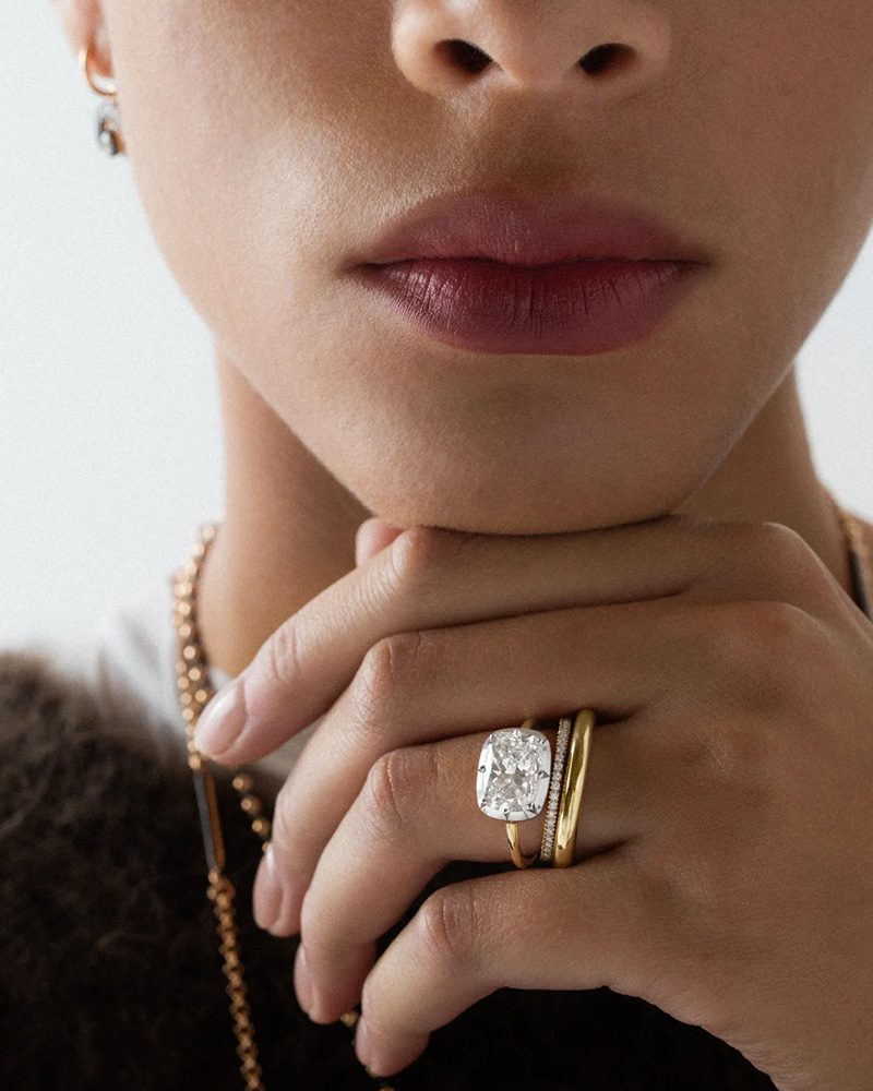 Jessica McCormack 3.06ct East-West Cushion Diamond Button Back Ring
