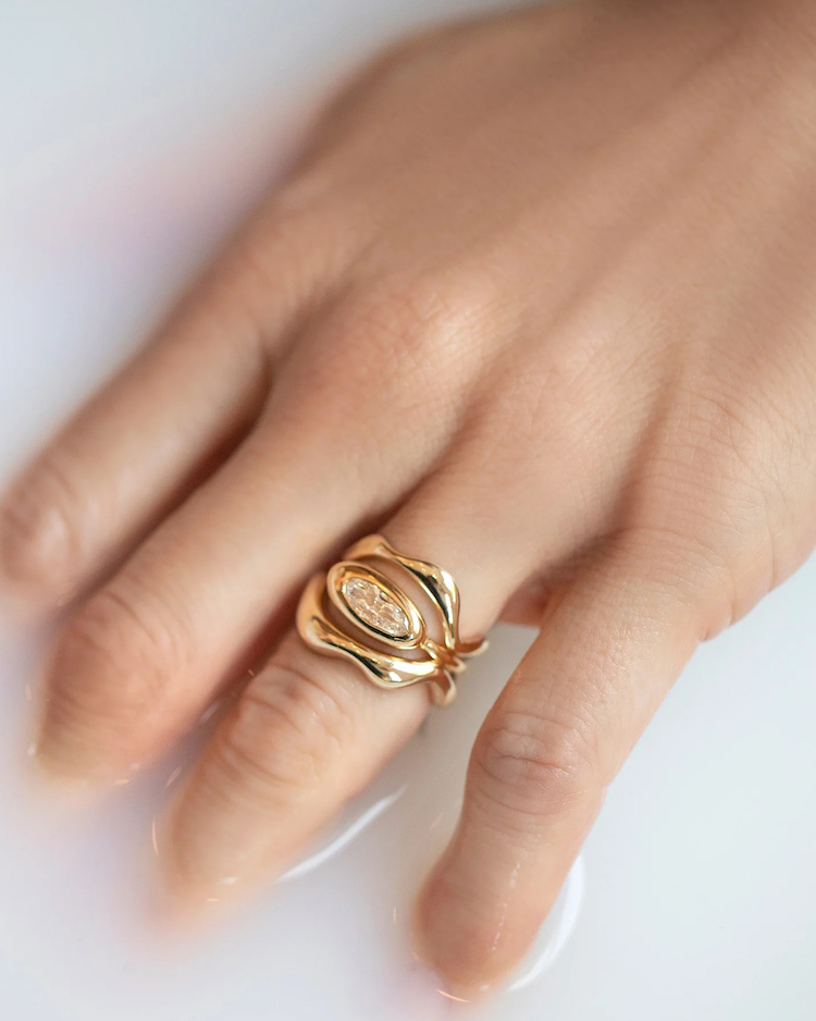moval engagement ring
