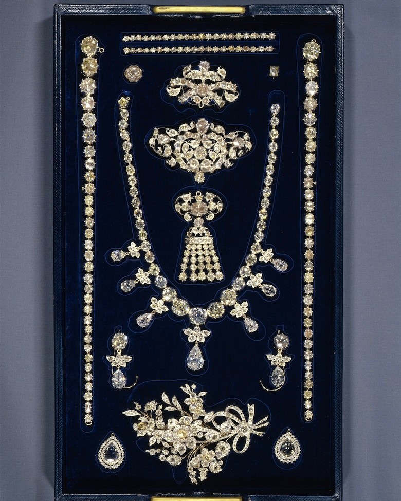 Royal Danish Crown Jewels Collection Brilliant Cut Diamond Parure.