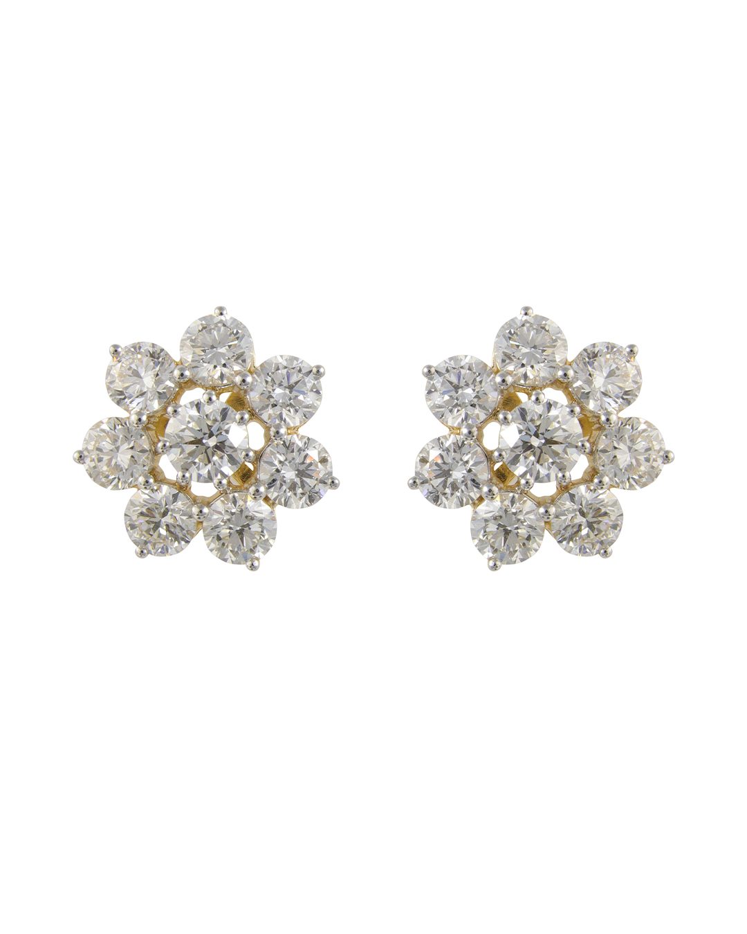 Flower shaped diamond earring
