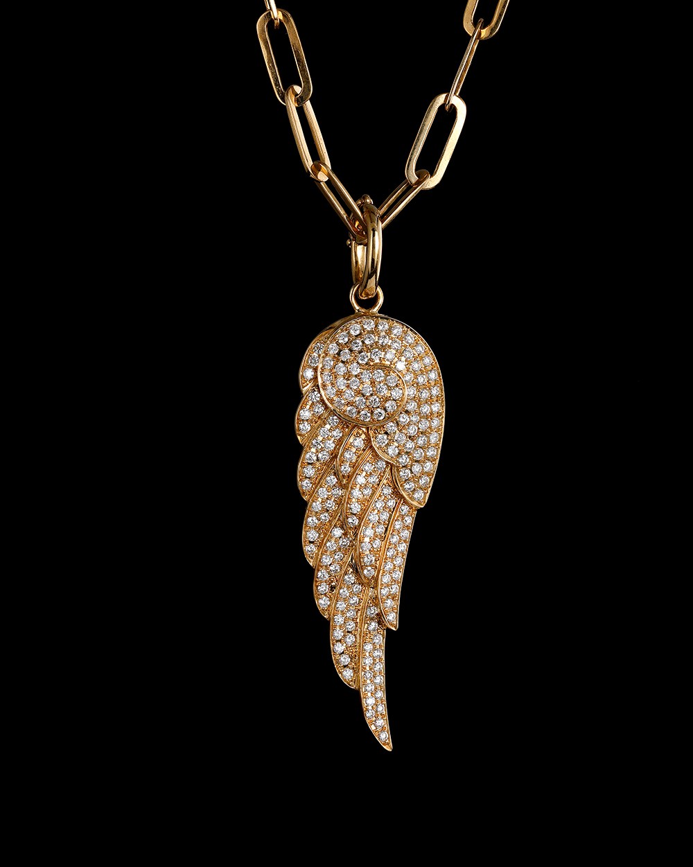 Diamond pendant