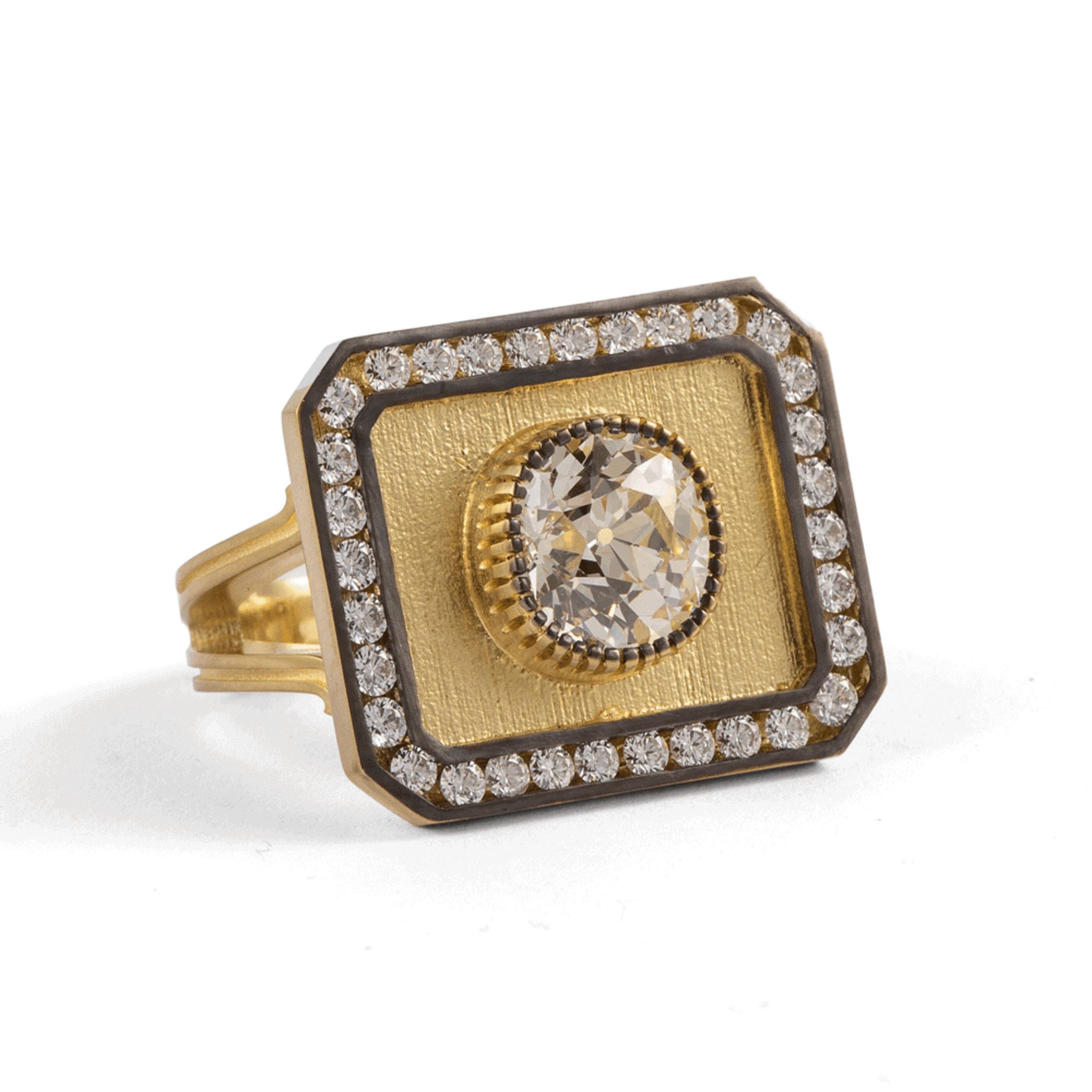 antique inspired jewelry