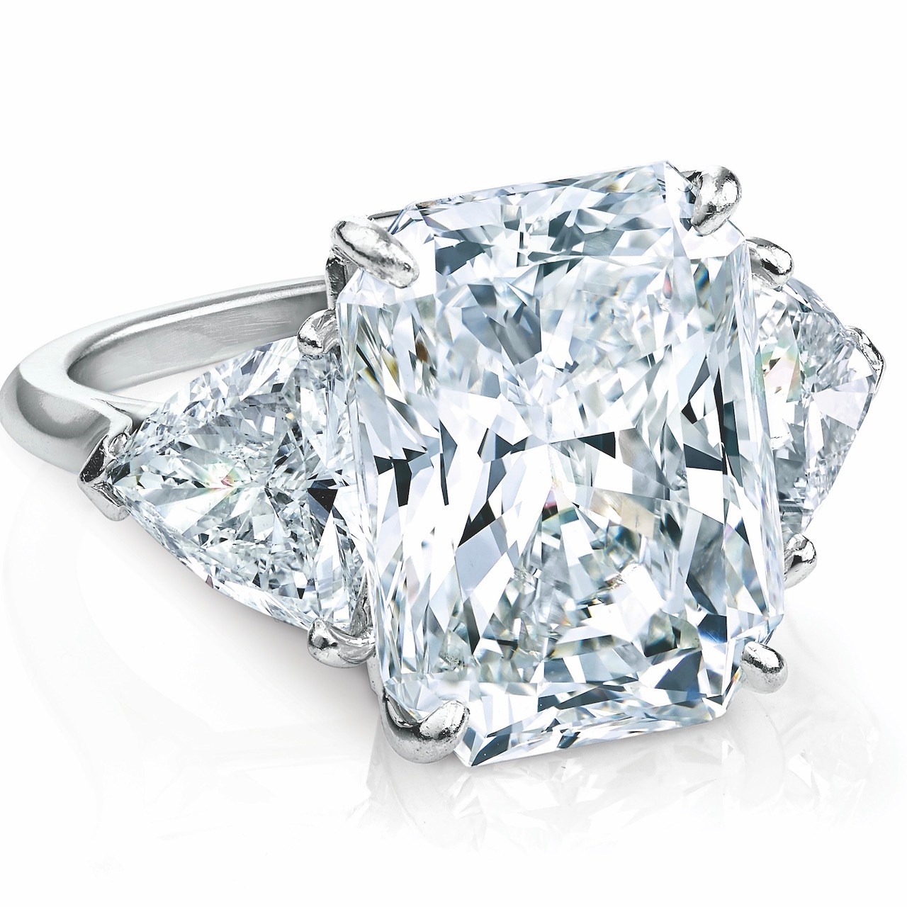 10-Carat Radiant Cut Diamond Ring (Courtesy of Circa)