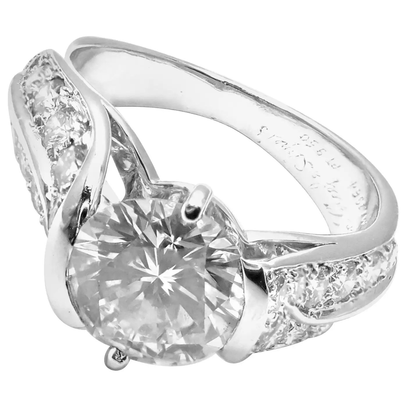 How to Sell a Diamond: Diamond Engagement Ring (Courtesy of 1stDibs)