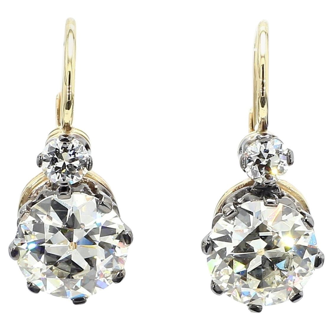 How to Sell a Diamond: Diamond Drop Earrings (Courtesy of 1stDibs)