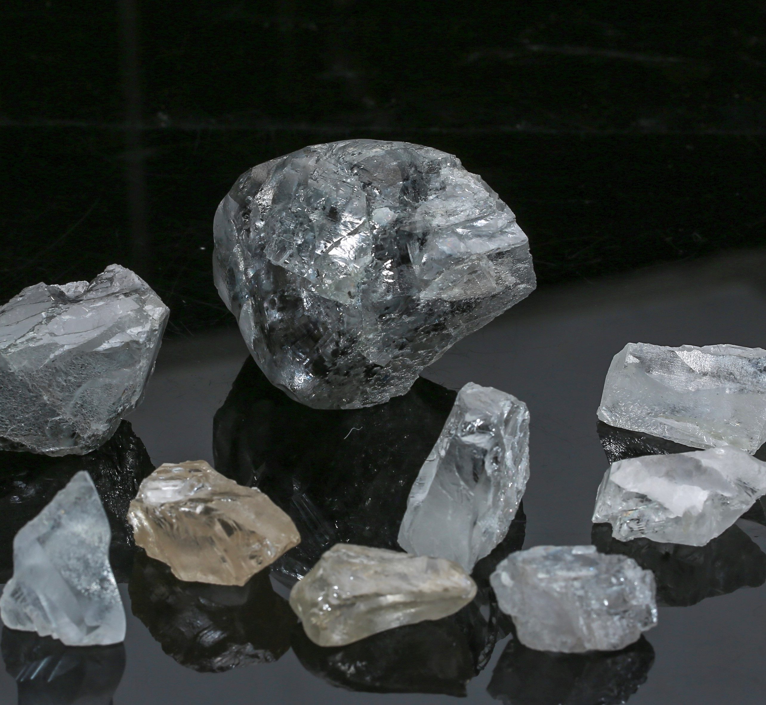 Diamond Discoveries 998 carat diamond discovery.