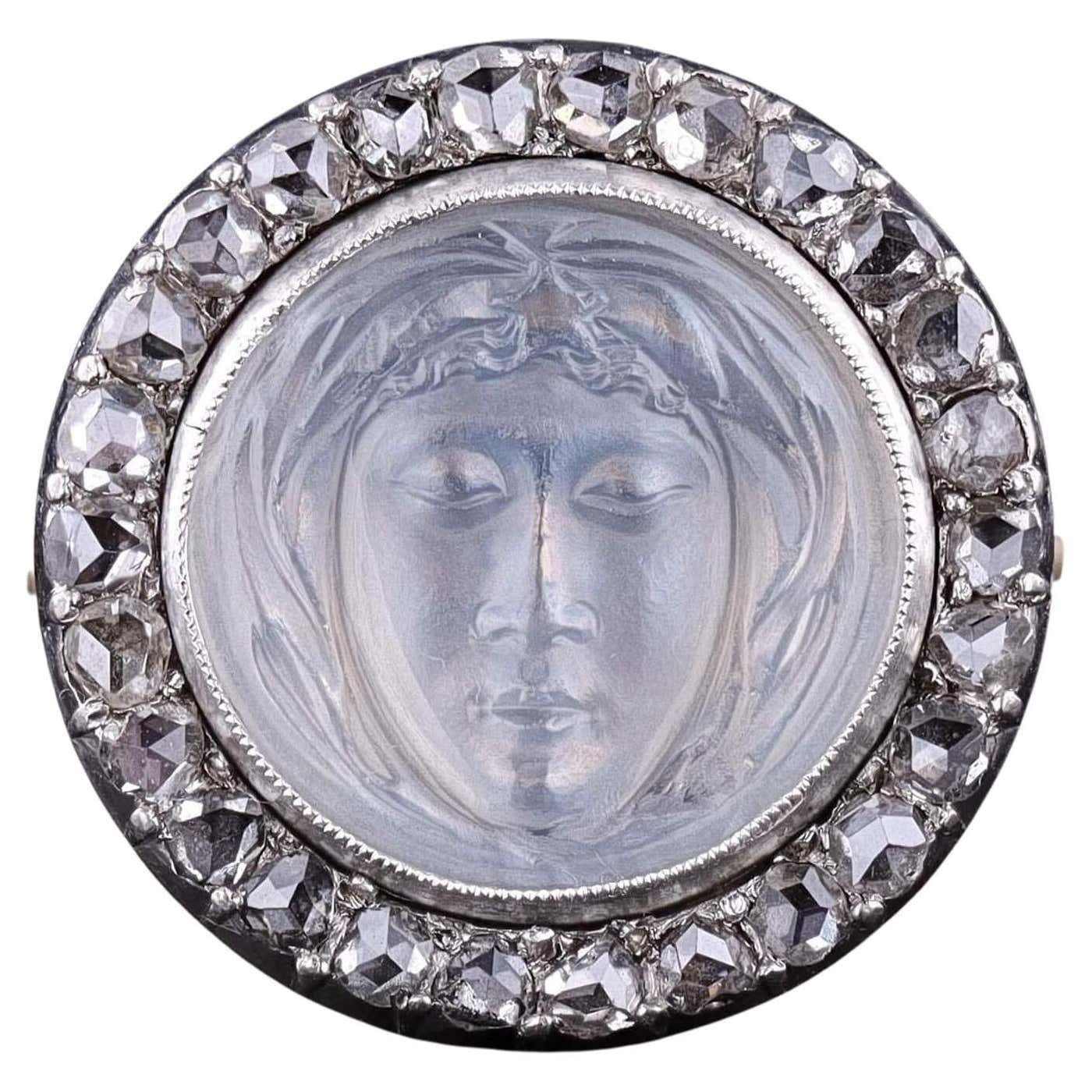 Antique Moonstone Cameo Ring of 14k Gold, Circa 1890,