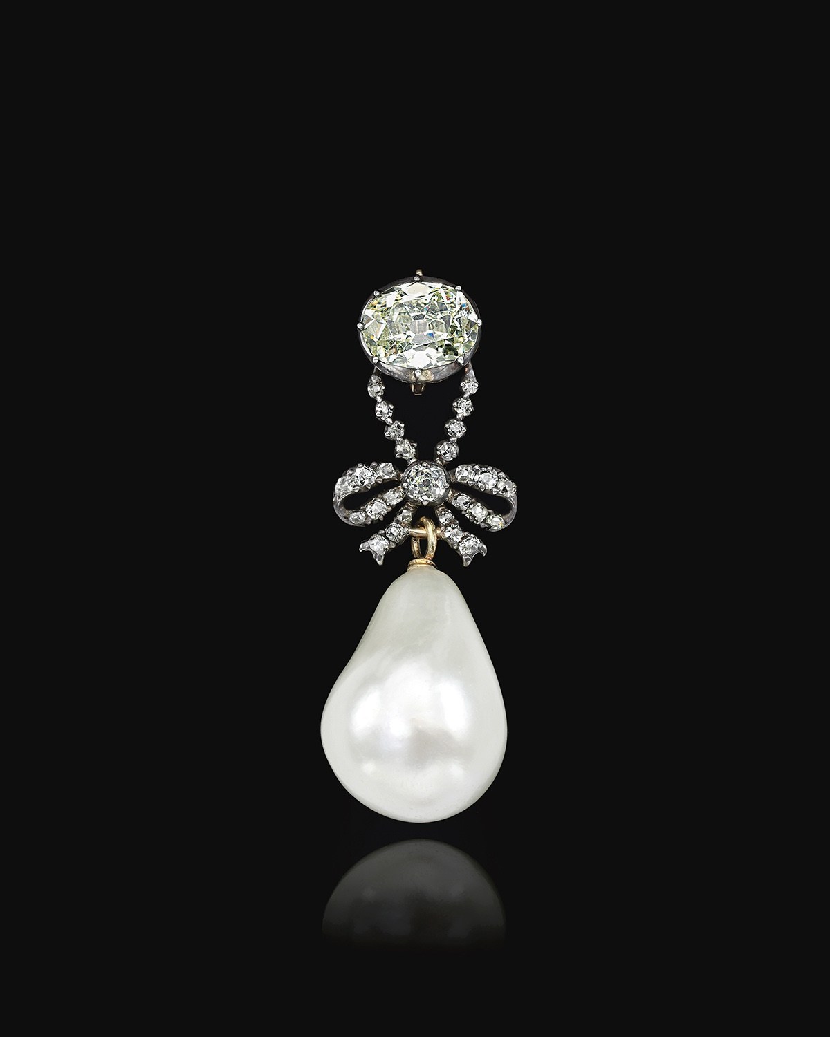 Marie-Antoinette's Pearl jewels. Heidi Horten Collection. (© Sotheby's / Bridgeman Images)