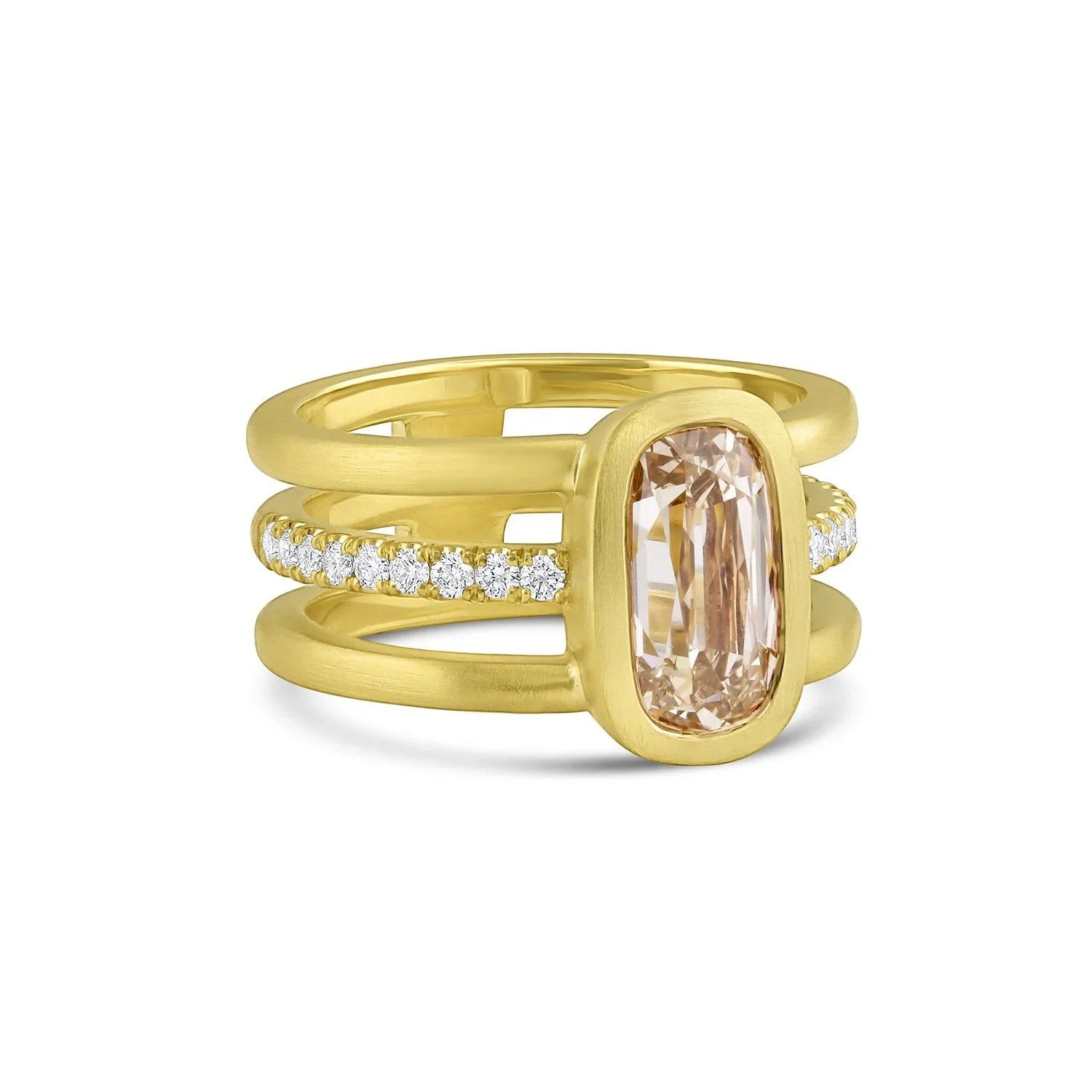 engagement ring trends off white diamond