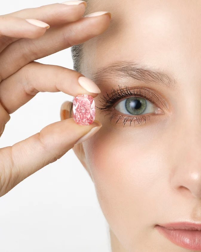 The Williamson Pink Star Diamond (Courtesy of Sotheby's)
