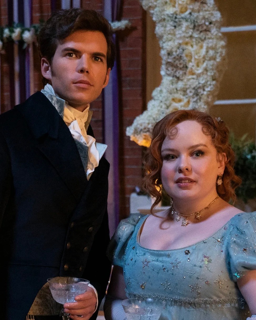 (L to R) Luke Newton as Colin Bridgerton and Nicola Coughlan as Penelope Featherington in season 3, episode 2 of Bridgerton. (Liam Daniel/Netflix)