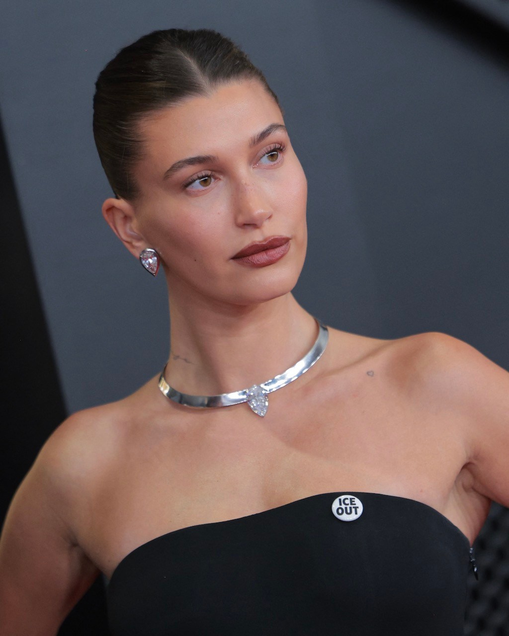 Hailey Bieber Wore Pear-Shaped Diamond Custom Lorraine Schwartz Jewelry to the Grammys 2026