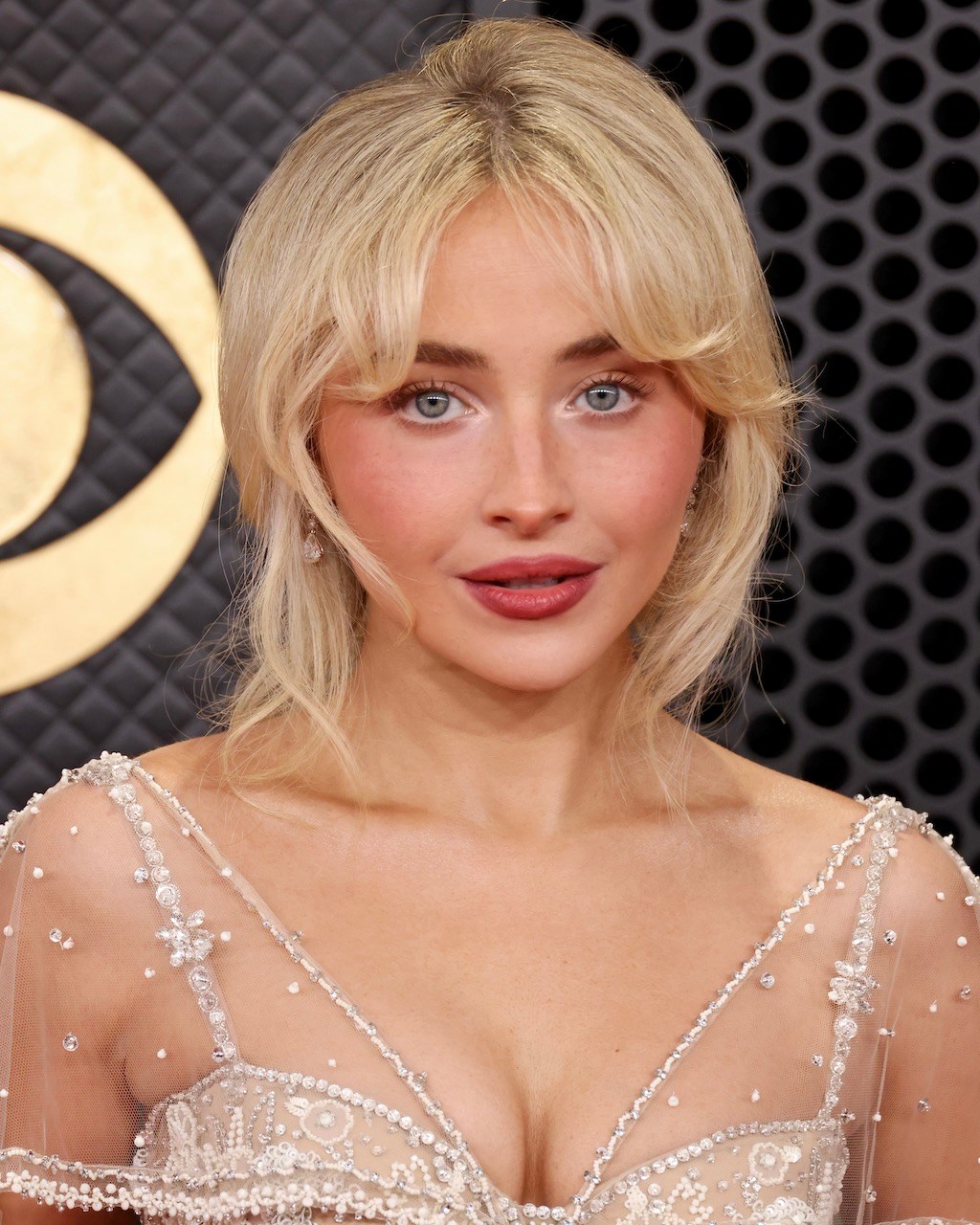 Sabrina Carpenter Wore Chopard Jewelry to the Grammys 2026