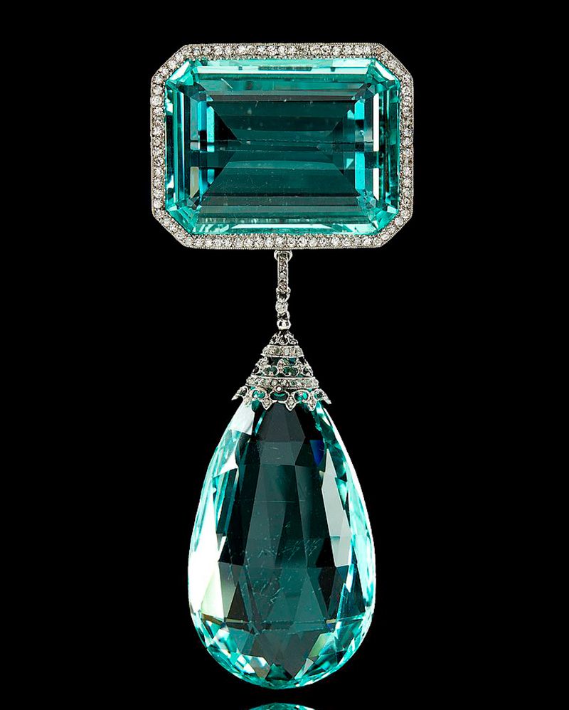 Nancy Astor's Edwardian Aquamarine Brooch (Courtesy of Dreweatts)