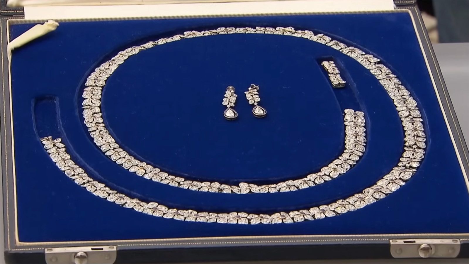 Nancy Astor's Diamond and Sapphire Necklace (Courtesy of BBC)