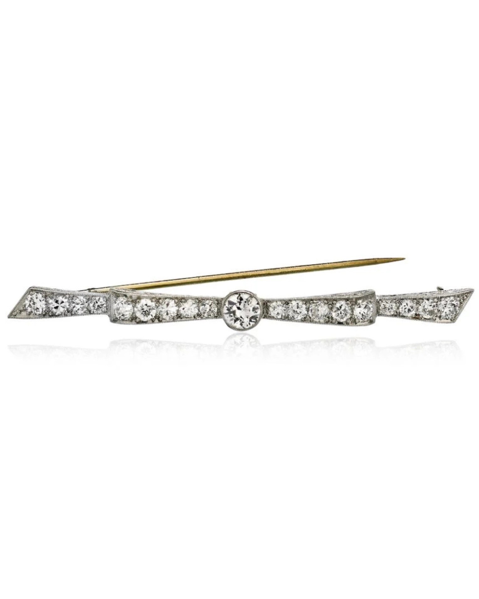 Jeremy Allen White Wore Back Vault Jewelry to the SAG Awards 2026
