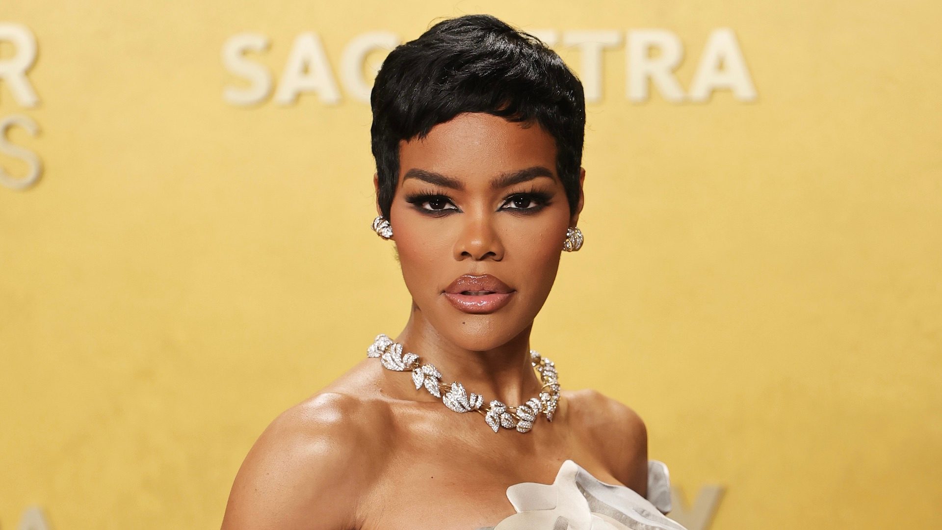 Teyana Taylor wore Tiffany diamond jewelry at the SAG Awards 2026