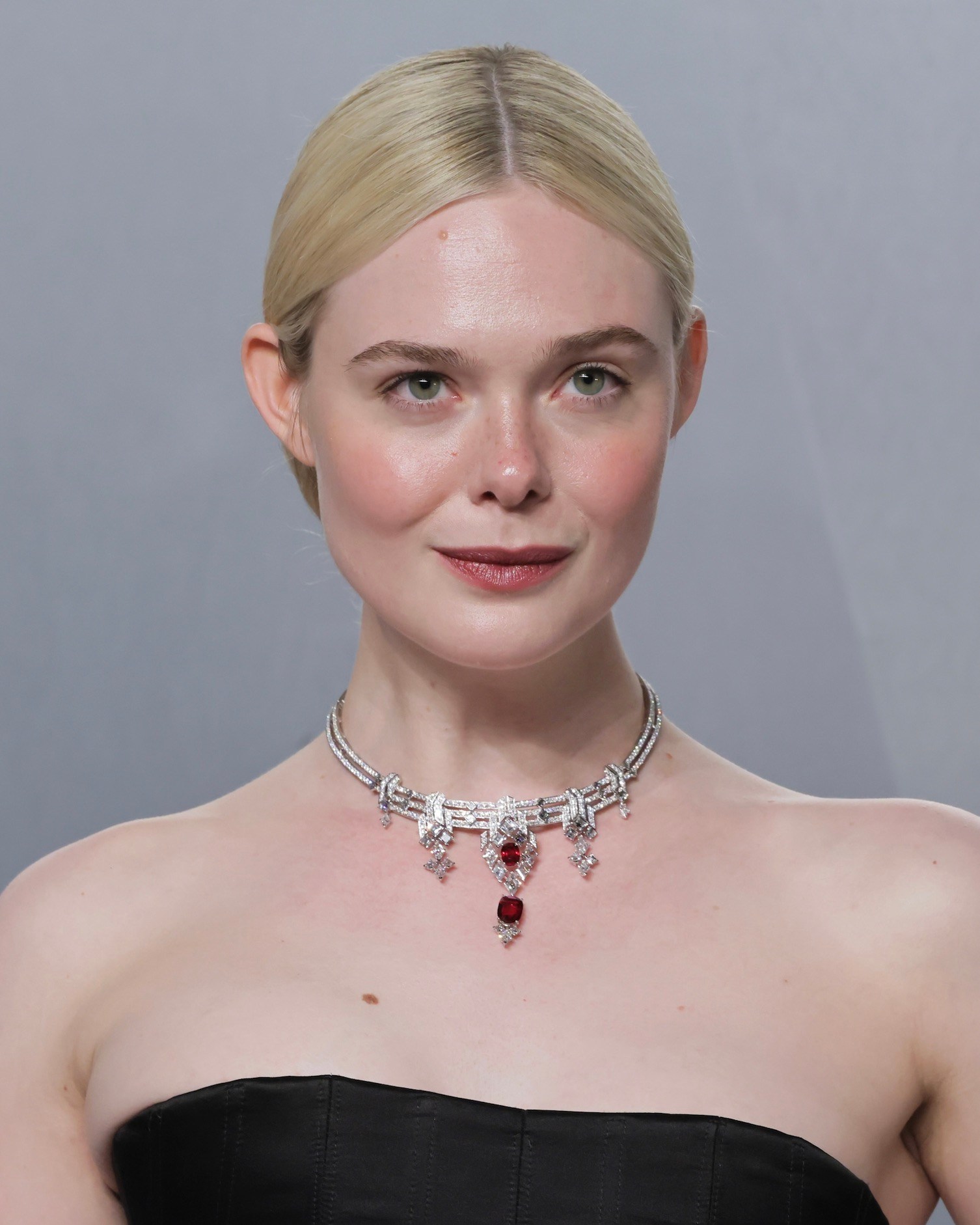 Elle Fanning Wore Cartier Jewelry to the 2026 Oscars After Party