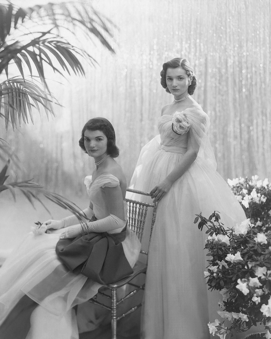 Lee Radziwill and her sister Jackie Kennedy