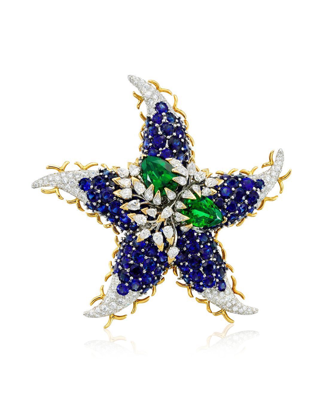 Babe Paley wears Jean Schlumberger starfish brooch