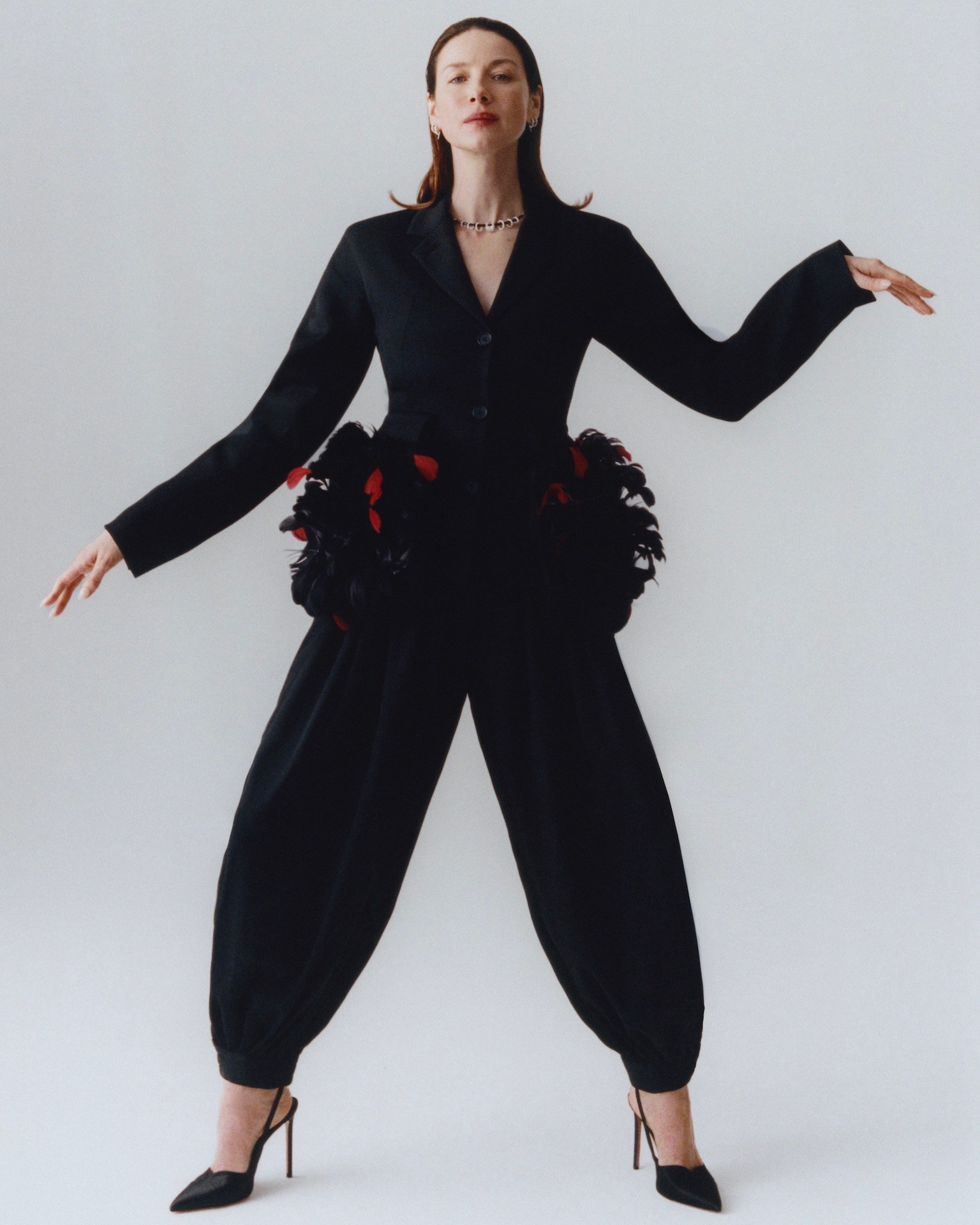 Caitriona Balfe on Outlander, Time, and the Endurance of Natural Diamonds