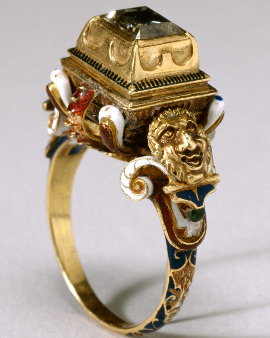 renaissance jewelry