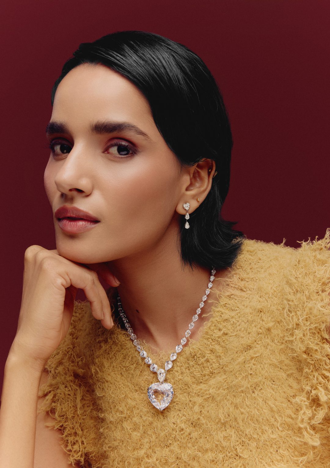 Natural Diamond Pendant Necklace