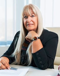 Nayla Hayek