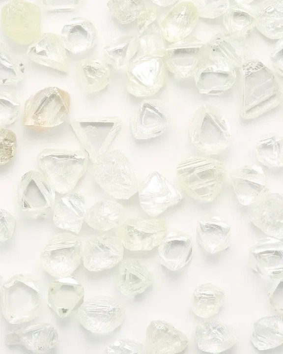 Tracing a Diamond From Sierra Leone to Place Vendôme