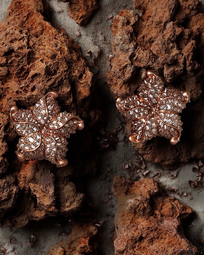 Hemmerle earrings, over 280 reverse-set diamonds weighing a total of 16.9 ct., set in aluminum and white gold on the reverse. (Courtesy of Hemmerle)