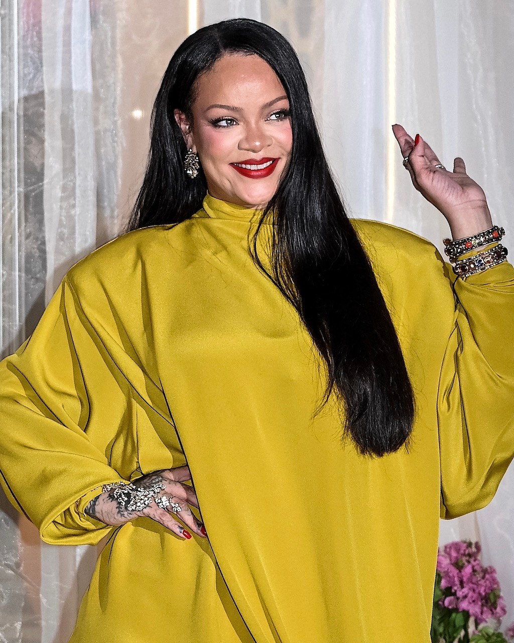 Diamond Hand Chain Rihanna