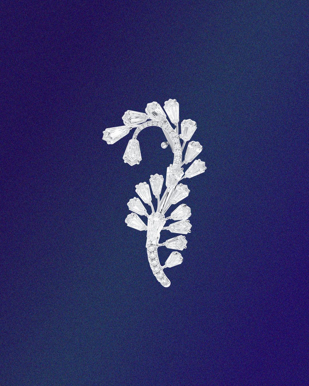 Araya natural diamond floral brooch in white gold
