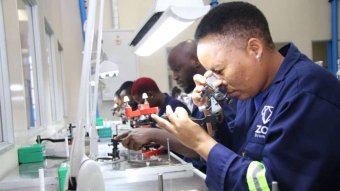 Zoe Diamonds' employees working