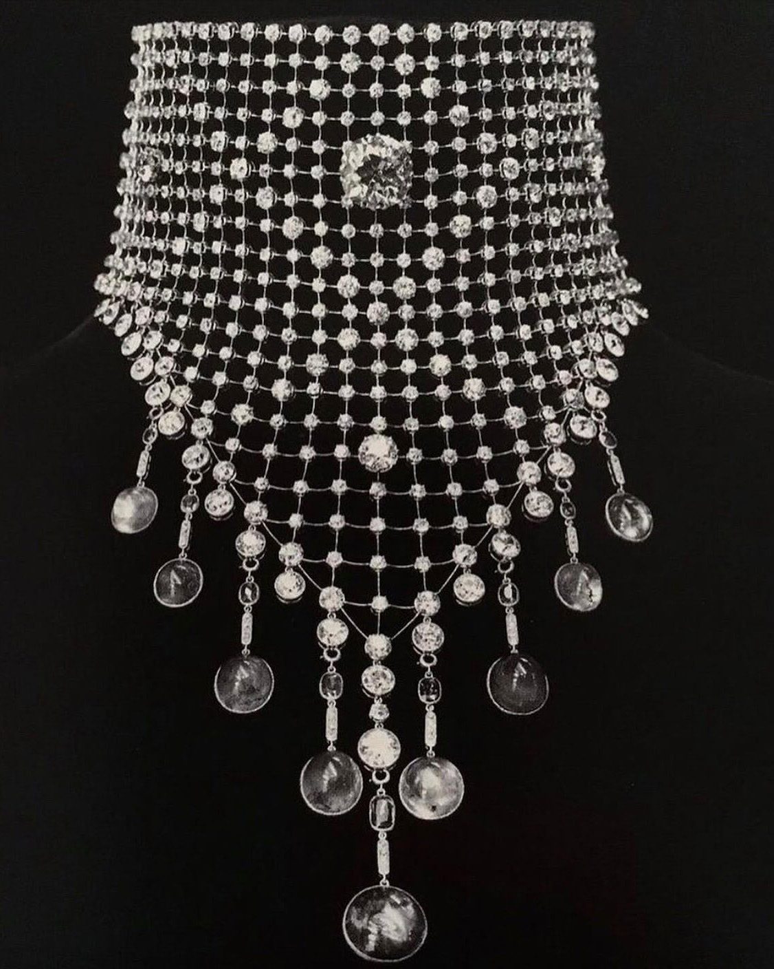 Queen Alexandra's Cartier Diamond Collier Résille Choker Necklace