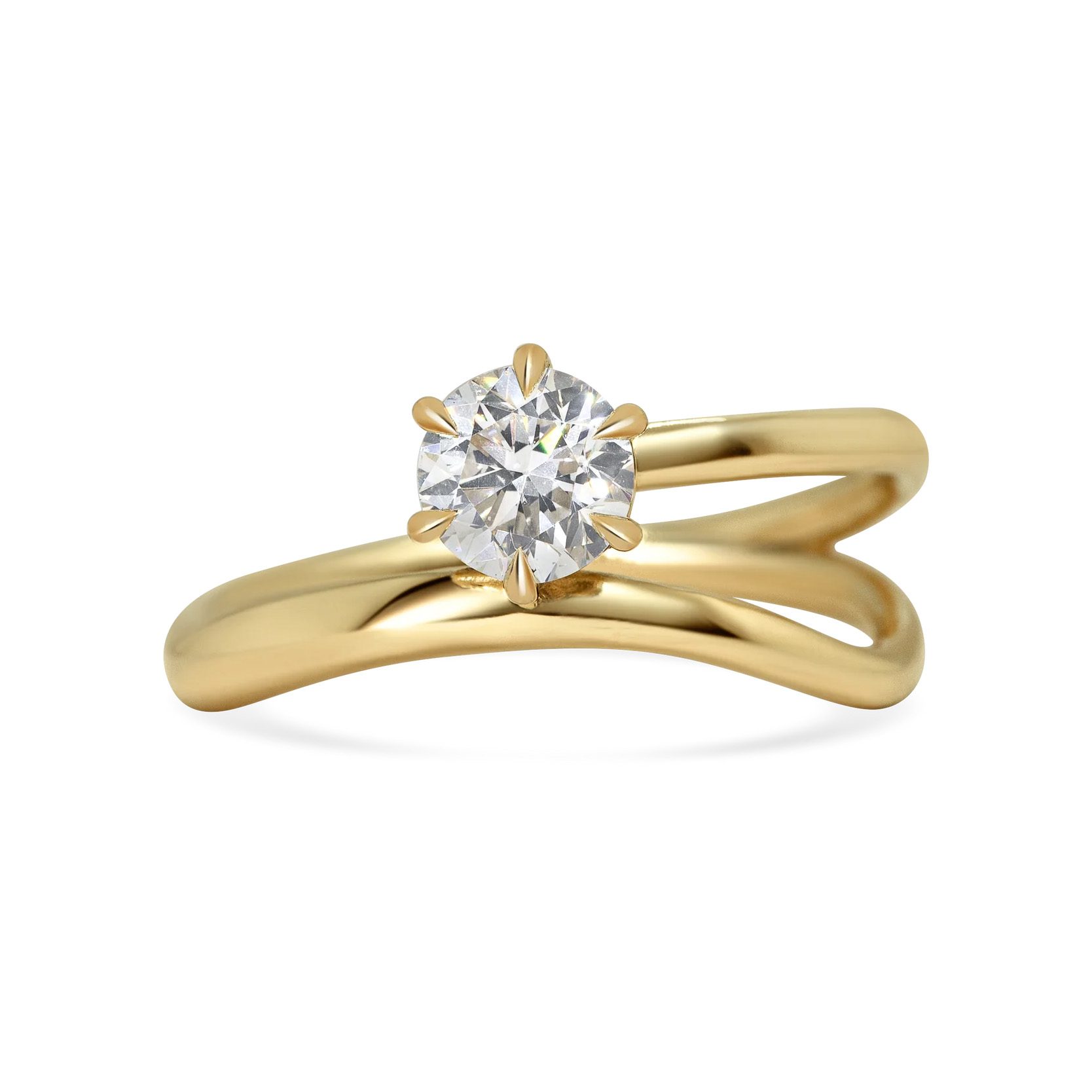 wavy ring with diamond