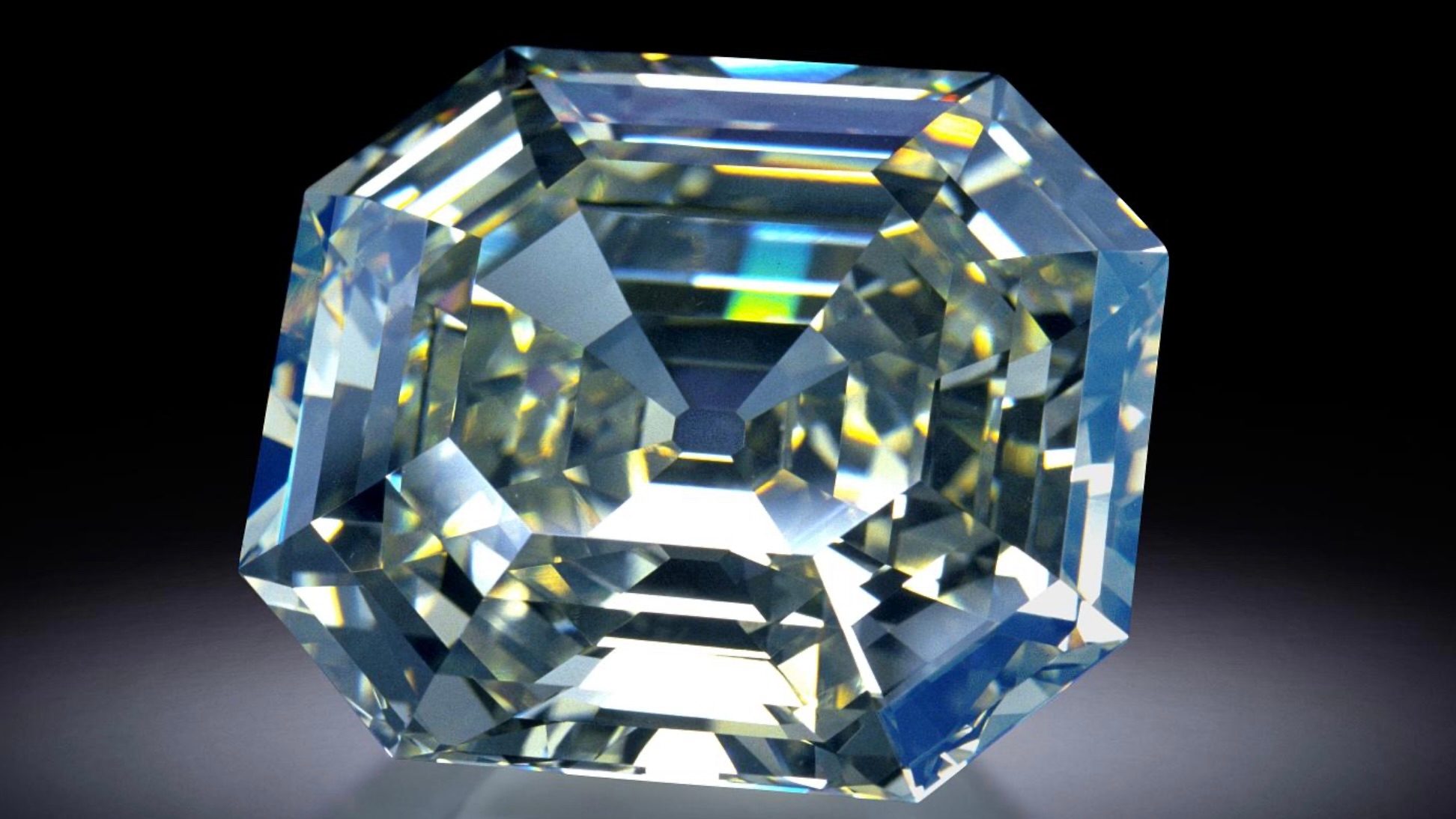 The Portuguese Diamond is among the largest cut diamonds on public display. A Type Ia 127.01 ct diamond with very strong bluish fluorescence.