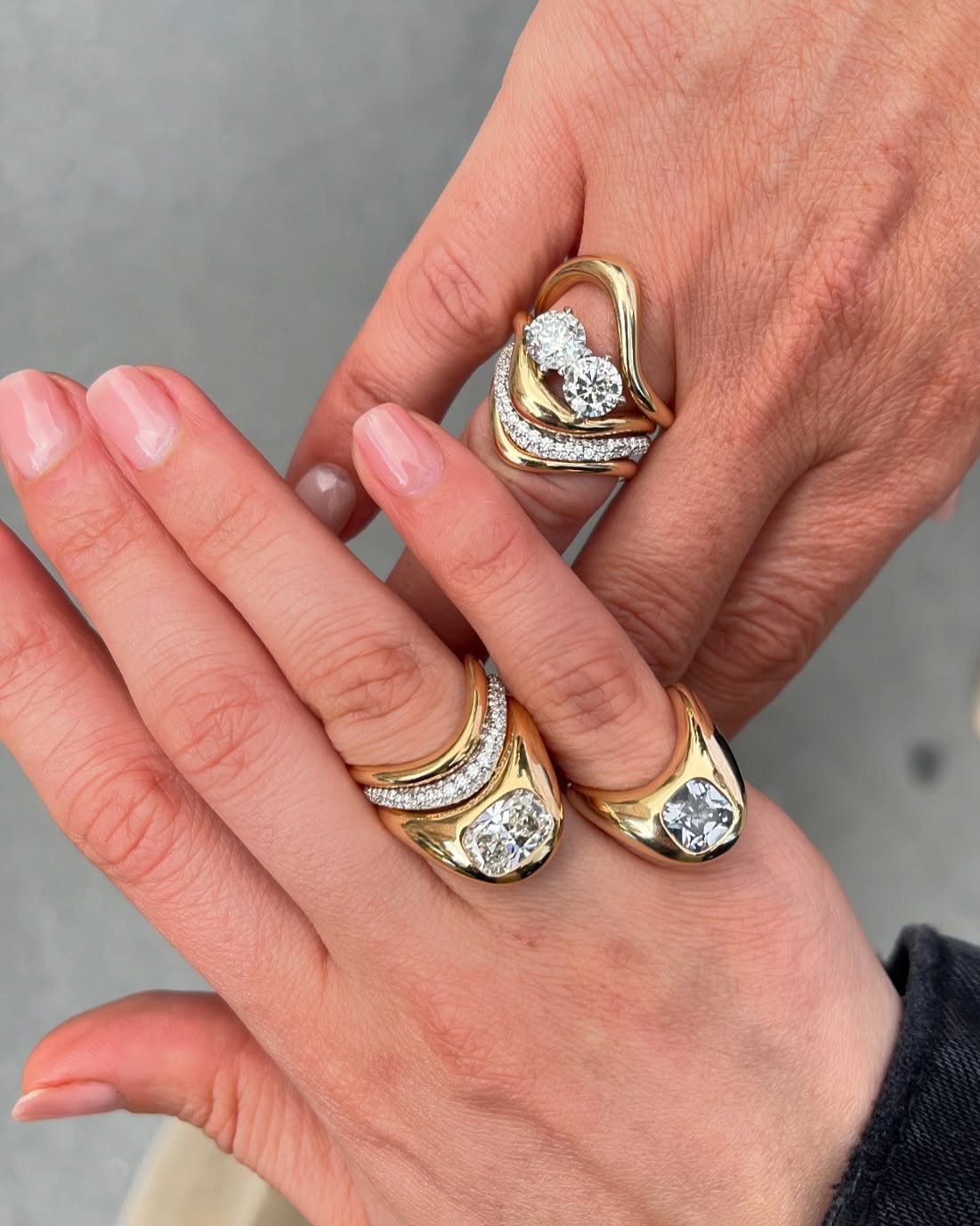 wavy rings with diamonds