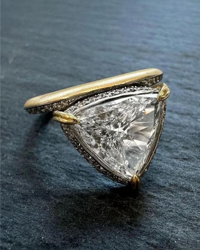Jade Trau Hanging Scarlett ring Unique Diamond Cuts